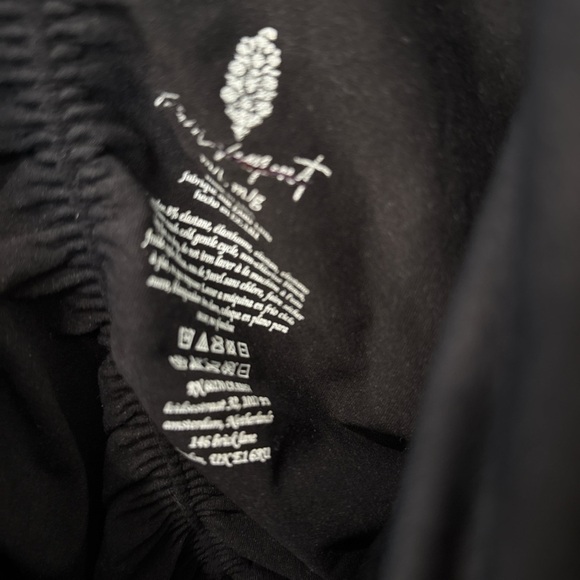 Free People Movement stretch ruched black soft Vneck workout tank top M/L NWOT - Picture 4 of 5